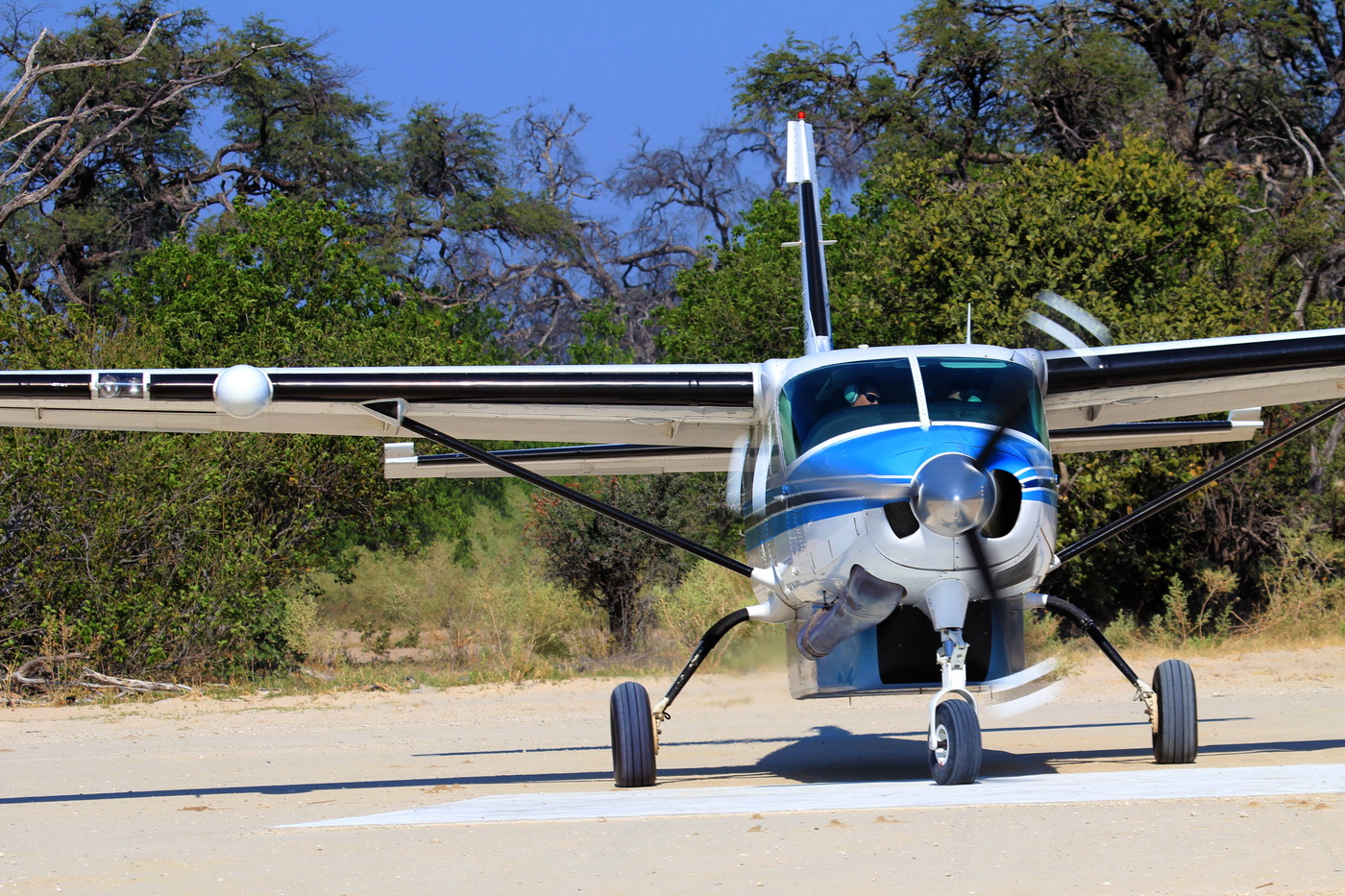 Safari Charter Aircraft